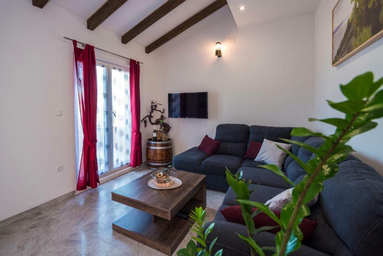 Apartments Intrada Ποντστράνα Εξωτερικό φωτογραφία